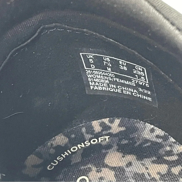 Clarks Breeze Bali Black Faux Suede Slip On Shoes Women's Size 7.5 - Picture 10 of 10